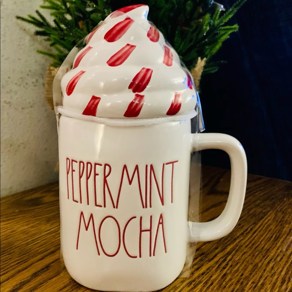 RAE DUNN- PEPPERMINT MOCHA MUG with Rare Topper